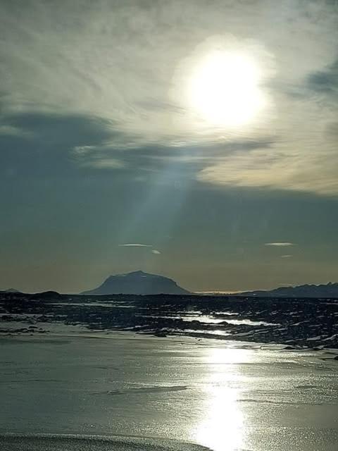 Holssel Road 864 Hotel มีวาทน์ ภายนอก รูปภาพ